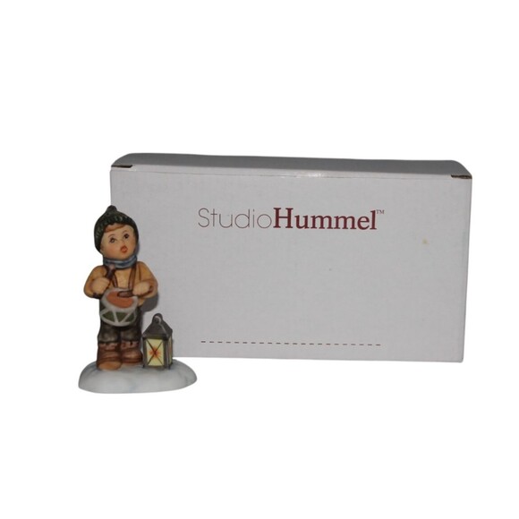 Goebel Hummel "Me and My Drum" Porcelain Figurine Original Box COA - Picture 2 of 8
